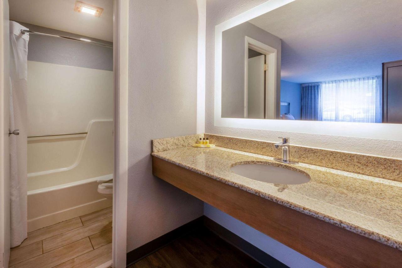 Travelodge By Wyndham Charles Town - Harpers Ferry Luaran gambar